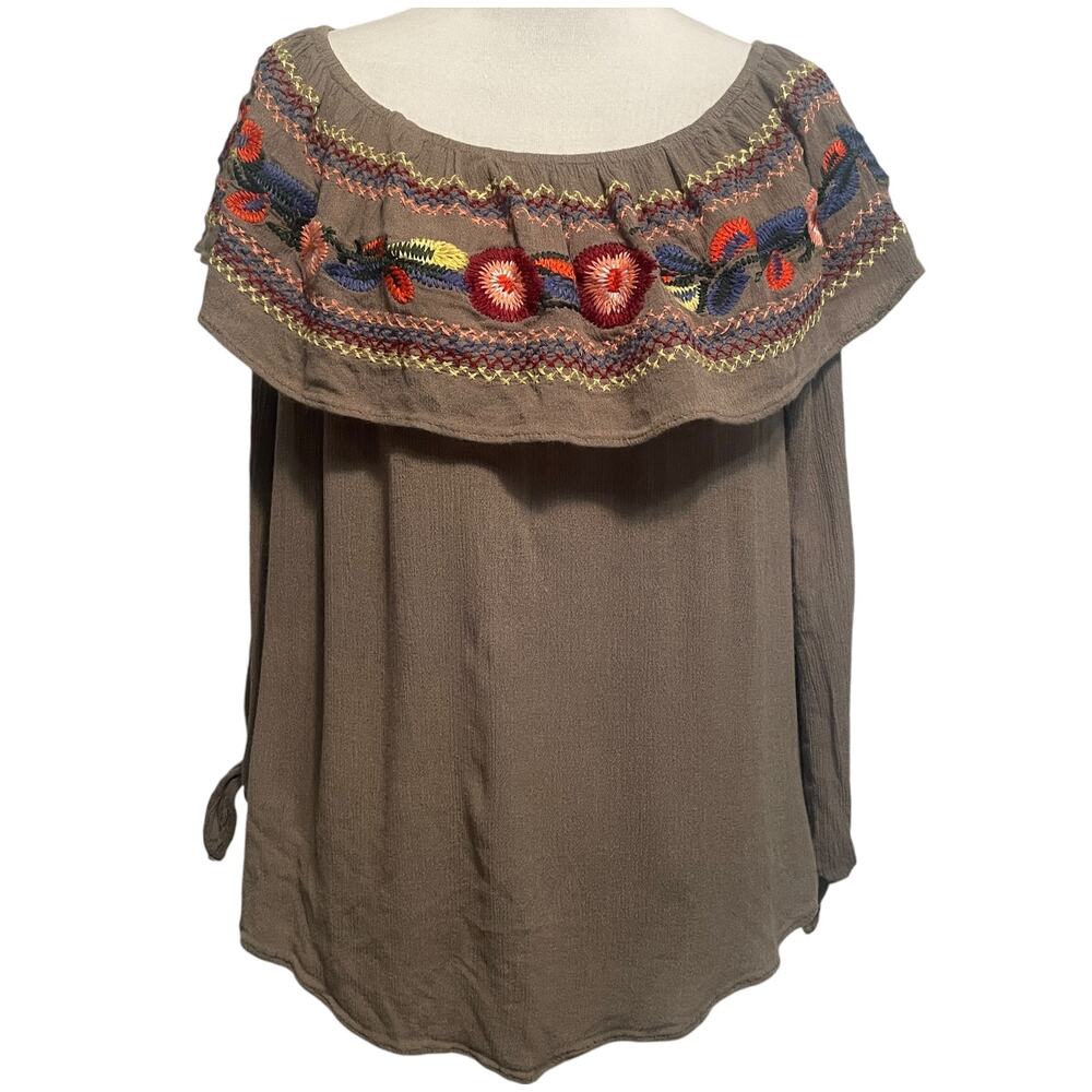 Davi & Dani Floral Embroidered Flounce Top Womens Small Olive Tie Sleeve Boho